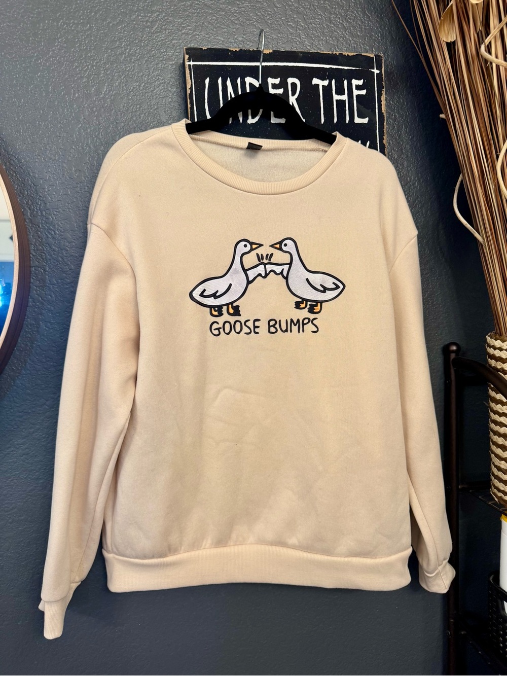 SHEIN Cream 'Goose Bumps' Graphic Crewneck Sweatshirt Large